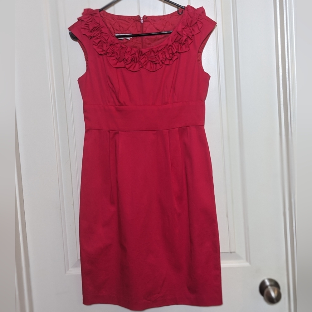 Sleeveless Hot Pink Sheath Dress w/ Ruffled Round Neck & empire waist; 6 Petite